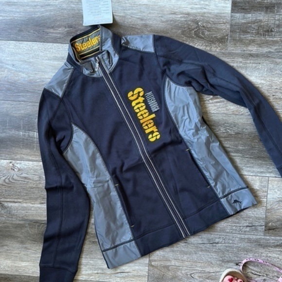 NWT NFL Pittsburgh Steelers Tommy Bahama zip up jacket size small - Picture 1 of 9